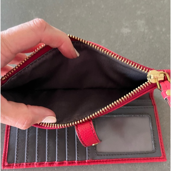 New w/o tags FOSSIL Wallet - Picture 6 of 9